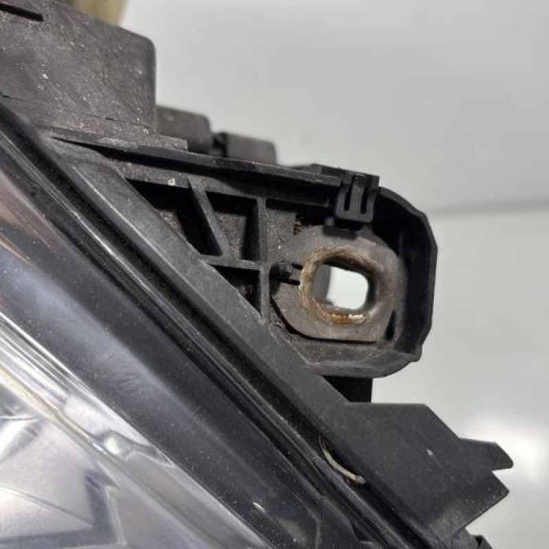 Optique avant principal gauche (feux)(phare) MERCEDES CLASSE B 245 Photo n°3