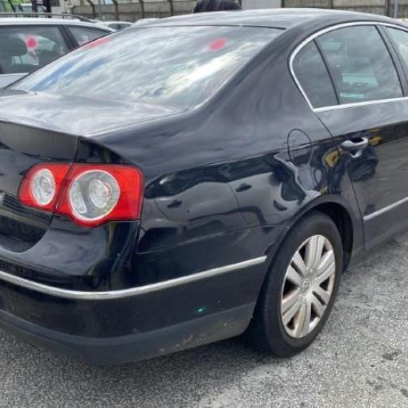 Optique avant principal droit (feux)(phare) VOLKSWAGEN PASSAT 5 Photo n°20