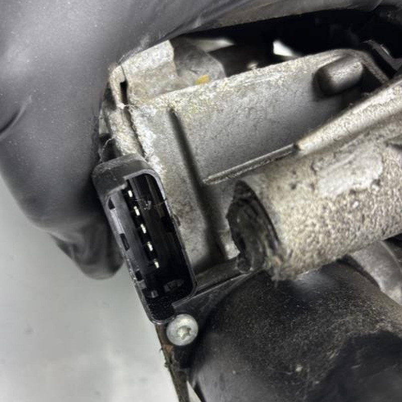 Moteur essuie glace avant gauche CITROEN C5 2 Photo n°5