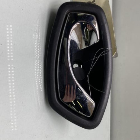 Poignee interieur avant gauche RENAULT TRAFIC 3 COURT
