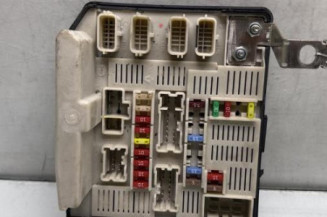 Boitier UPC RENAULT MEGANE 2 Photo n°1