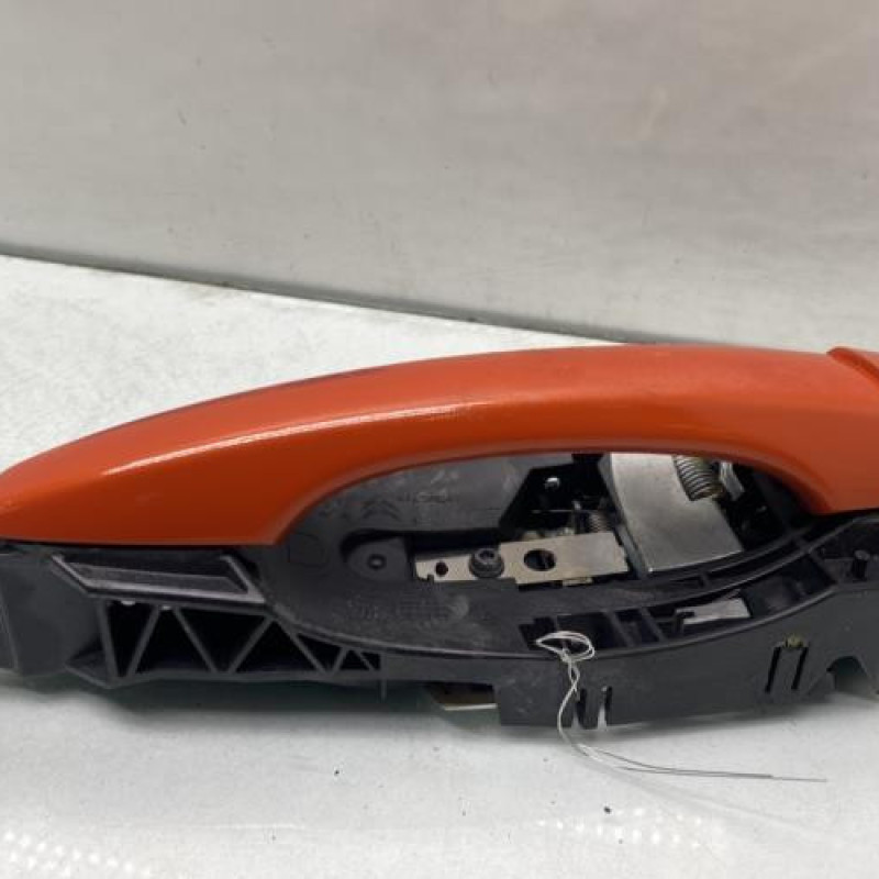 Poignee porte arriere droit OPEL CORSA F Photo n°2