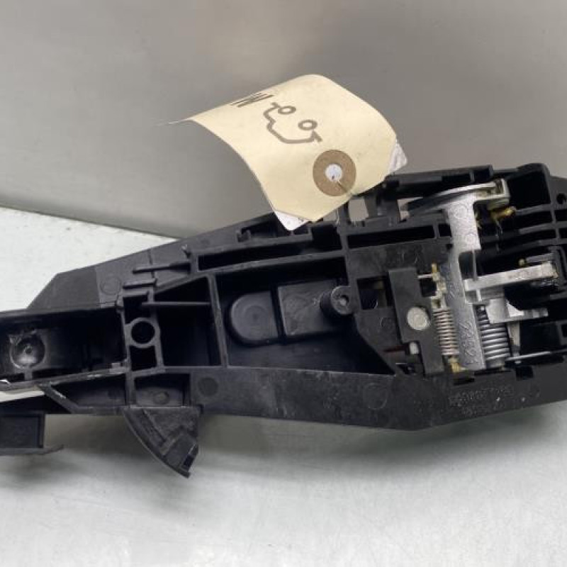 Poignee porte arriere droit OPEL CORSA F Photo n°3