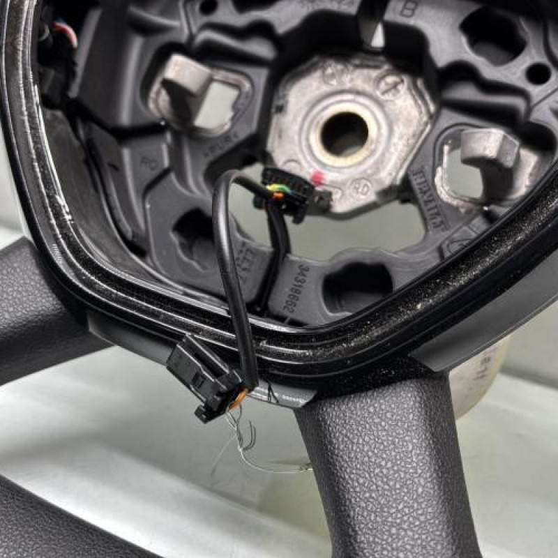 Volant DACIA SANDERO 3 Photo n°3