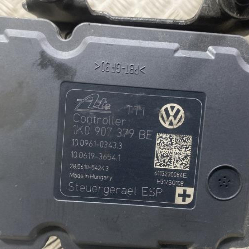 Bloc ABS (freins anti-blocage) VOLKSWAGEN GOLF 6 Photo n°2