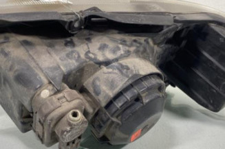 Optique avant principal droit (feux)(phare) PEUGEOT 106