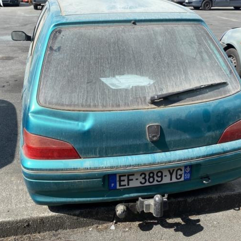 Optique avant principal droit (feux)(phare) PEUGEOT 106 Photo n°8