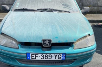 Optique avant principal droit (feux)(phare) PEUGEOT 106