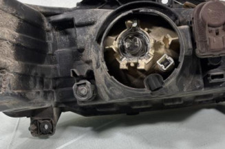 Optique avant principal gauche (feux)(phare) PEUGEOT 106