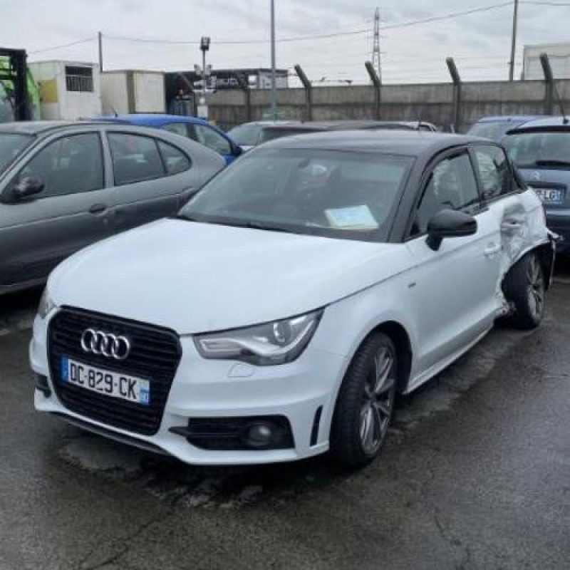 Pare choc arriere AUDI A1 1 Photo n°9