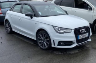 Pare choc arriere AUDI A1 1