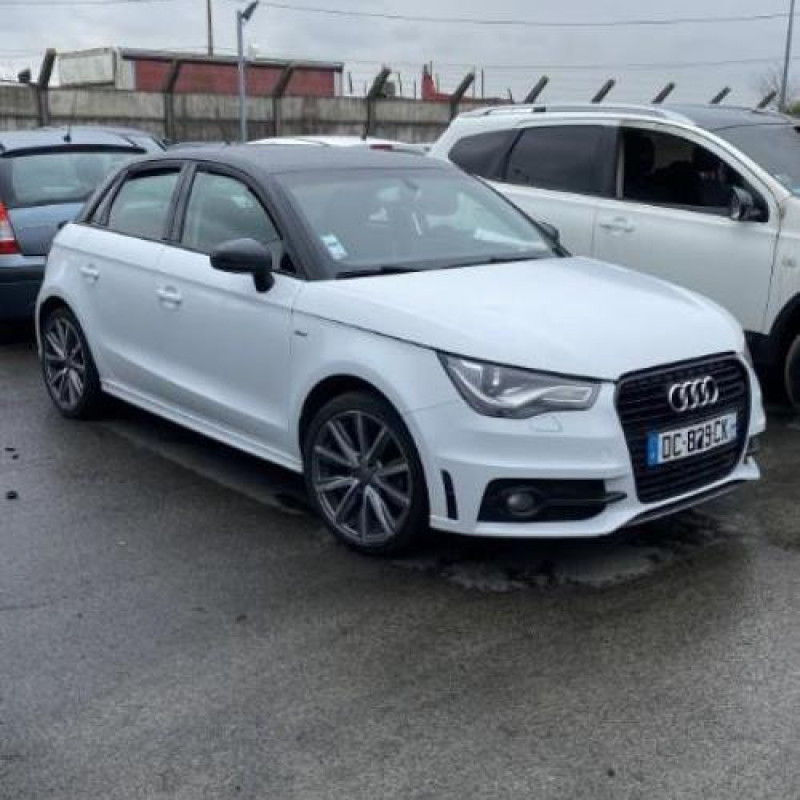 Pare choc arriere AUDI A1 1 Photo n°12