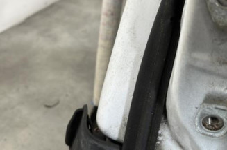 Porte avant gauche FORD FIESTA 6