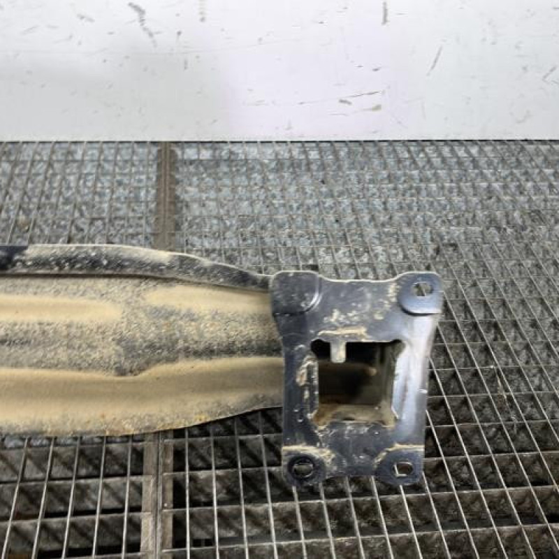 Renfort pare choc arriere (traverse) VOLKSWAGEN GOLF 7 Photo n°6