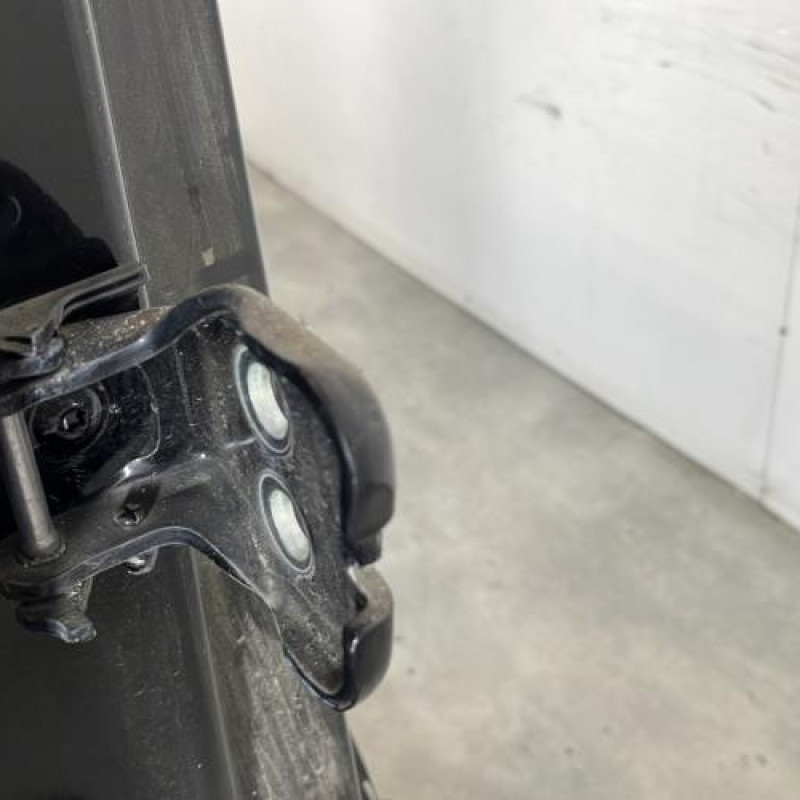 Porte arriere droit PEUGEOT 5008 1 Photo n°4