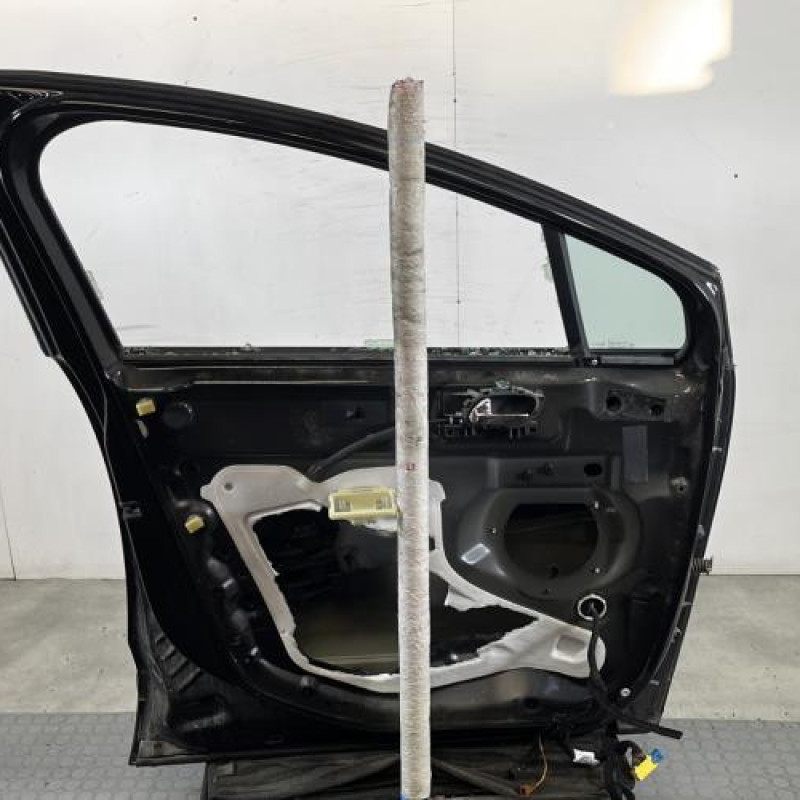 Porte avant gauche PEUGEOT 5008 1 Photo n°6