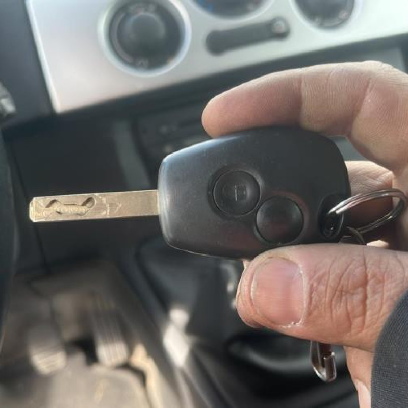 Renfort pare choc arriere (traverse) RENAULT KANGOO 2 Photo n°16