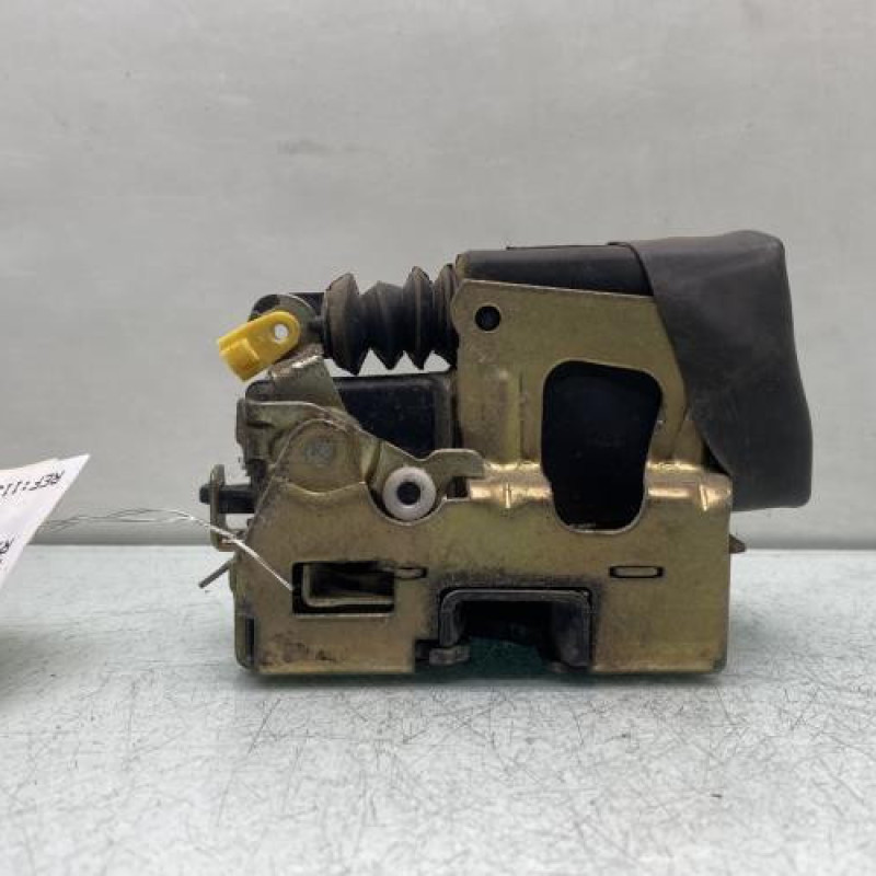 Serrure avant gauche RENAULT R19 Photo n°1