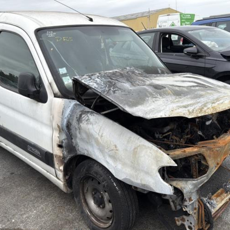 Serrure avant gauche CITROEN BERLINGO 1 Photo n°6