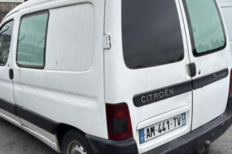 Serrure avant gauche CITROEN BERLINGO 1