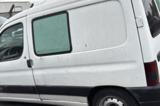 Serrure avant gauche CITROEN BERLINGO 1