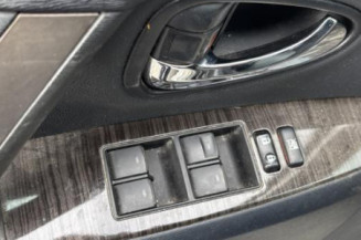 Vitre avant droit TOYOTA AVENSIS 3