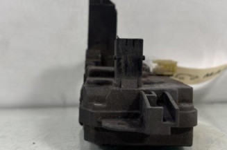 Serrure avant droit OPEL TIGRA 2