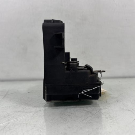 Serrure avant gauche OPEL TIGRA 2