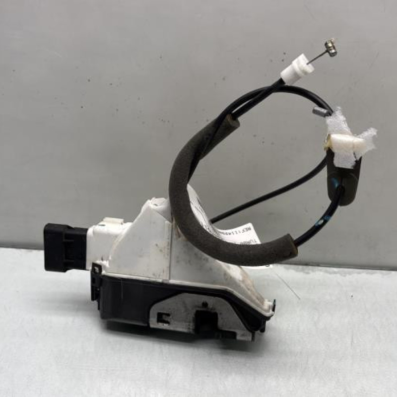 Serrure avant droit PEUGEOT 3008 1 Photo n°3