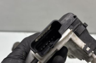 Serrure avant droit PEUGEOT 3008 1