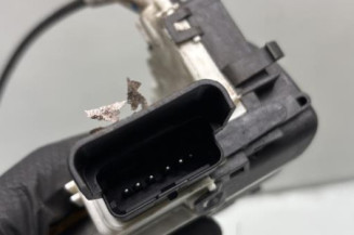 Serrure avant gauche PEUGEOT 3008 1