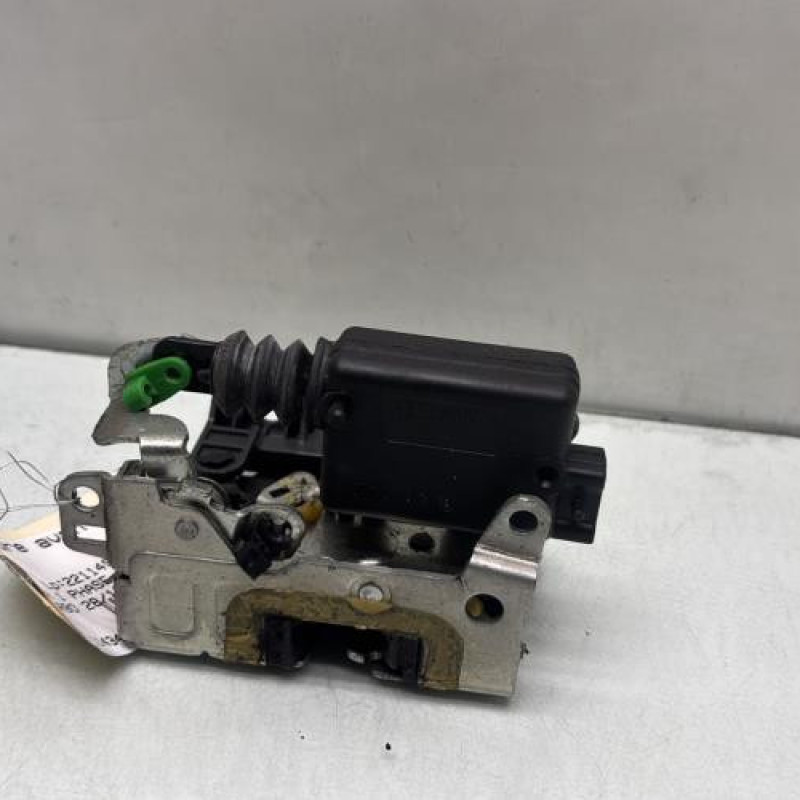 Serrure avant gauche DACIA DUSTER 1 Photo n°3