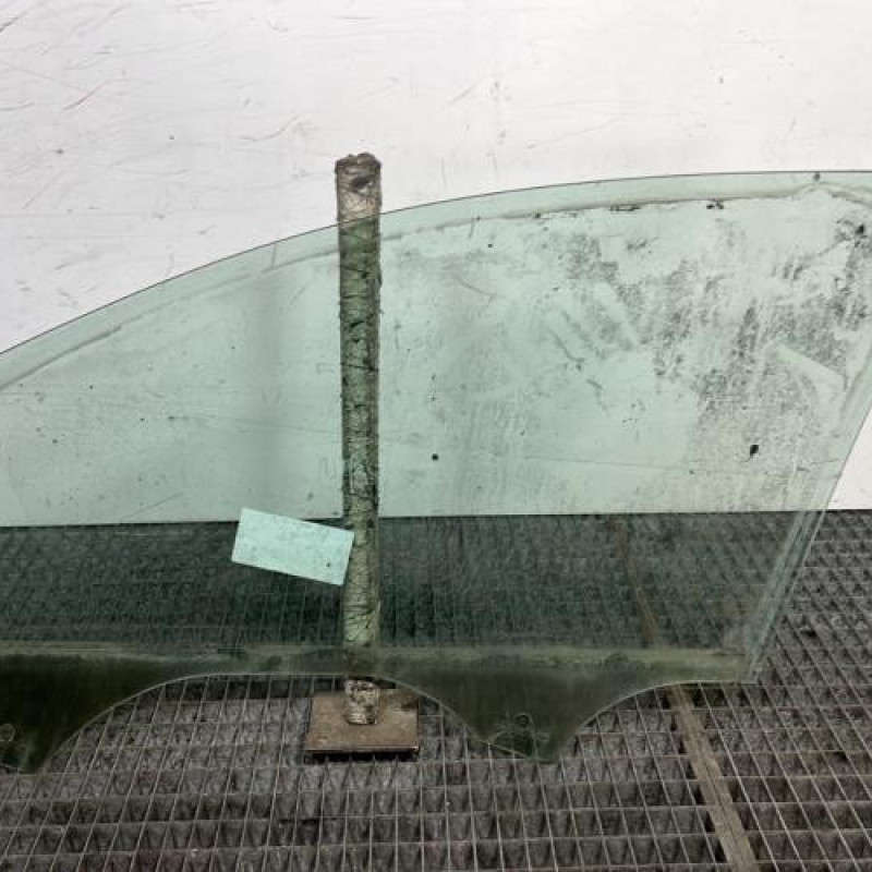 Vitre avant droit VOLKSWAGEN GOLF 7 Photo n°4