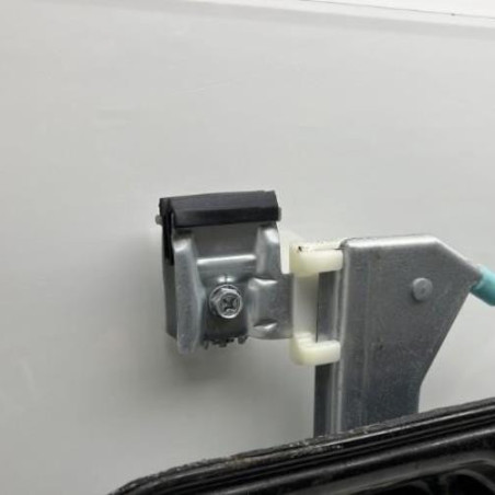 Leve vitre electrique avant droit VOLKSWAGEN NEW BEETLE 1 Photo n°1