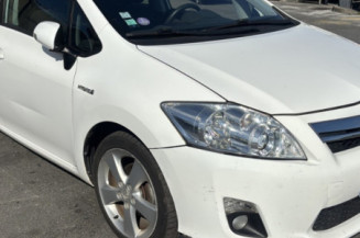 TOYOTA AURIS 1 PHASE 2 1.8i - 16V HYBRID
