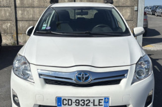 TOYOTA AURIS 1 PHASE 2 1.8i - 16V HYBRID