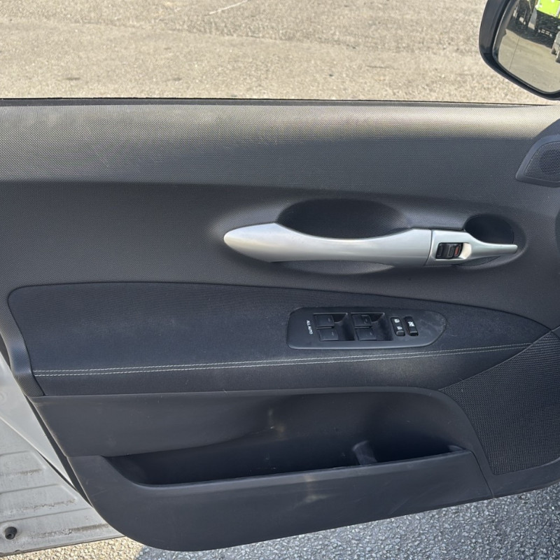 TOYOTA AURIS 1 PHASE 2 1.8i - 16V HYBRID Photo n°9