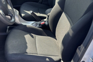 TOYOTA AURIS 1 PHASE 2 1.8i - 16V HYBRID