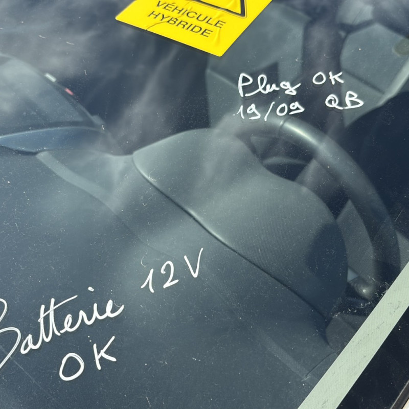 TOYOTA AURIS 1 PHASE 2 1.8i - 16V HYBRID Photo n°26