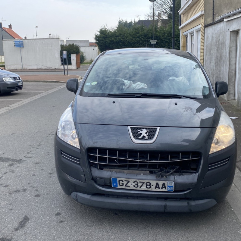 PEUGEOT 3008 1 PHASE 1 1.6 HDI - 8V TURBO Photo n°6