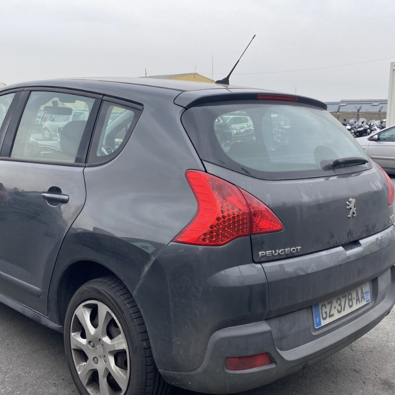 PEUGEOT 3008 1 PHASE 1 1.6 HDI - 8V TURBO Photo n°15