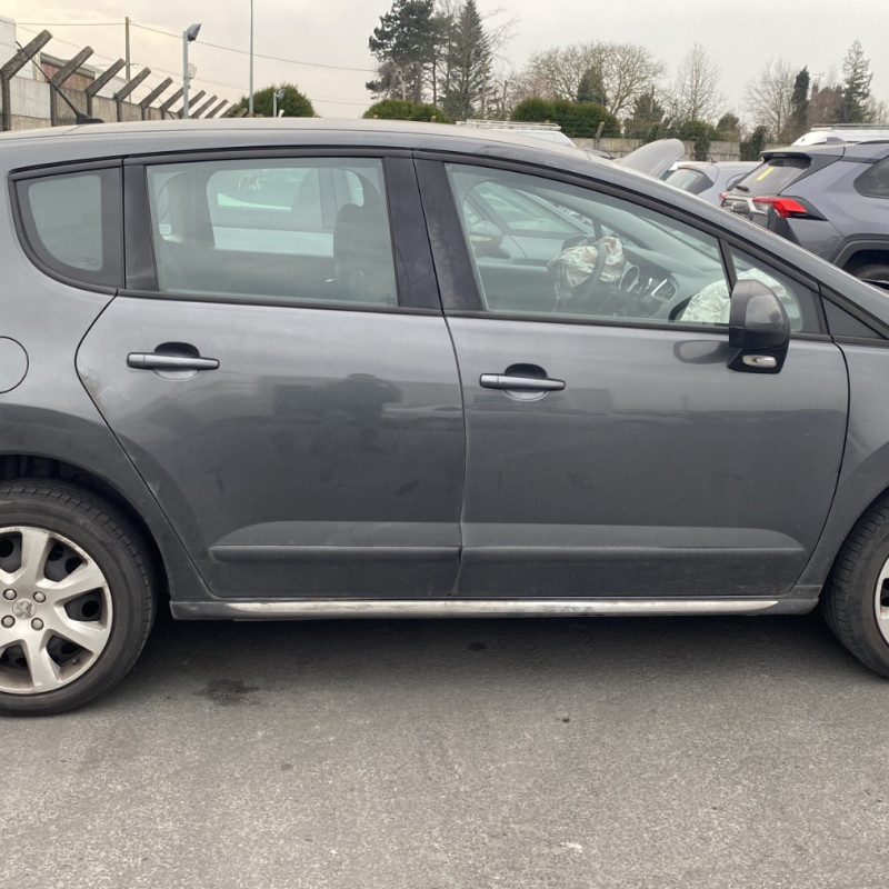 PEUGEOT 3008 1 PHASE 1 1.6 HDI - 8V TURBO Photo n°17