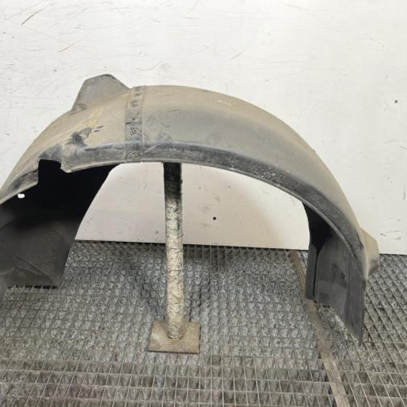 Pare boue arriere droit KIA VENGA Photo n°1