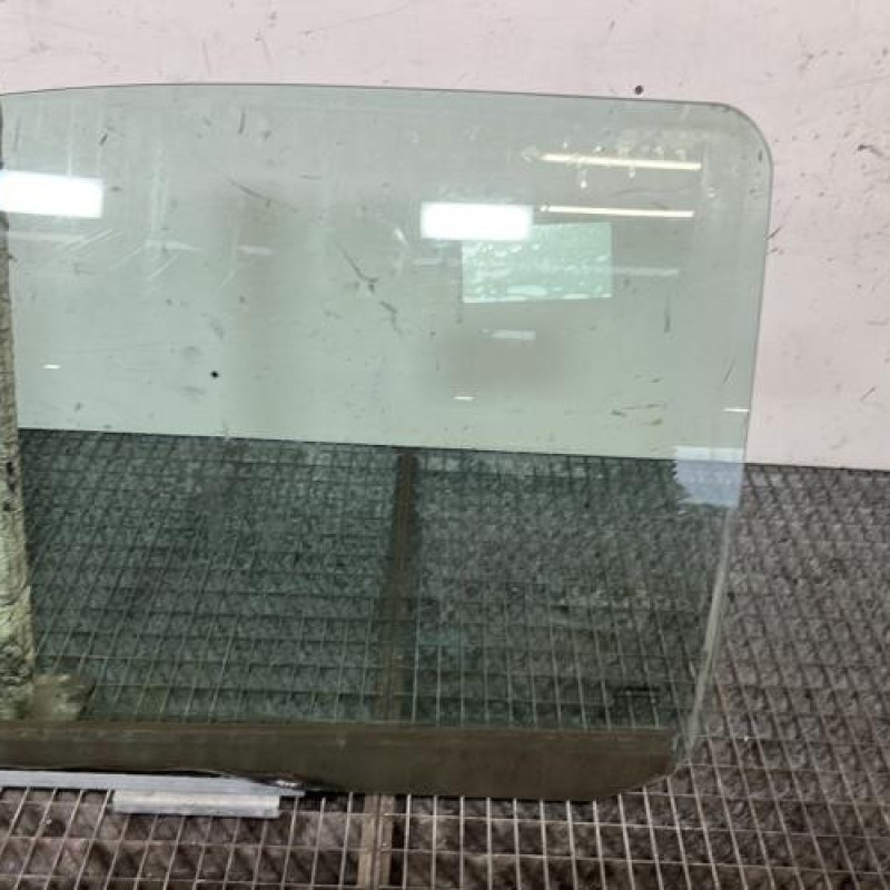 Vitre avant gauche RENAULT TWINGO 1 Photo n°3