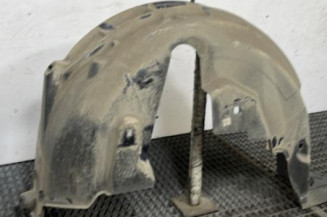 Pare boue arriere droit PEUGEOT 208 2