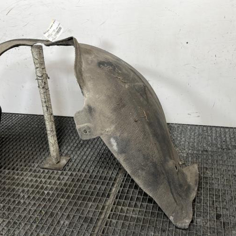 Pare boue avant droit CITROEN C5 2 Photo n°4