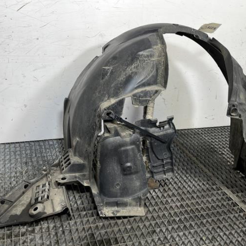 Pare boue avant droit DACIA LOGAN MCV 2 Photo n°3