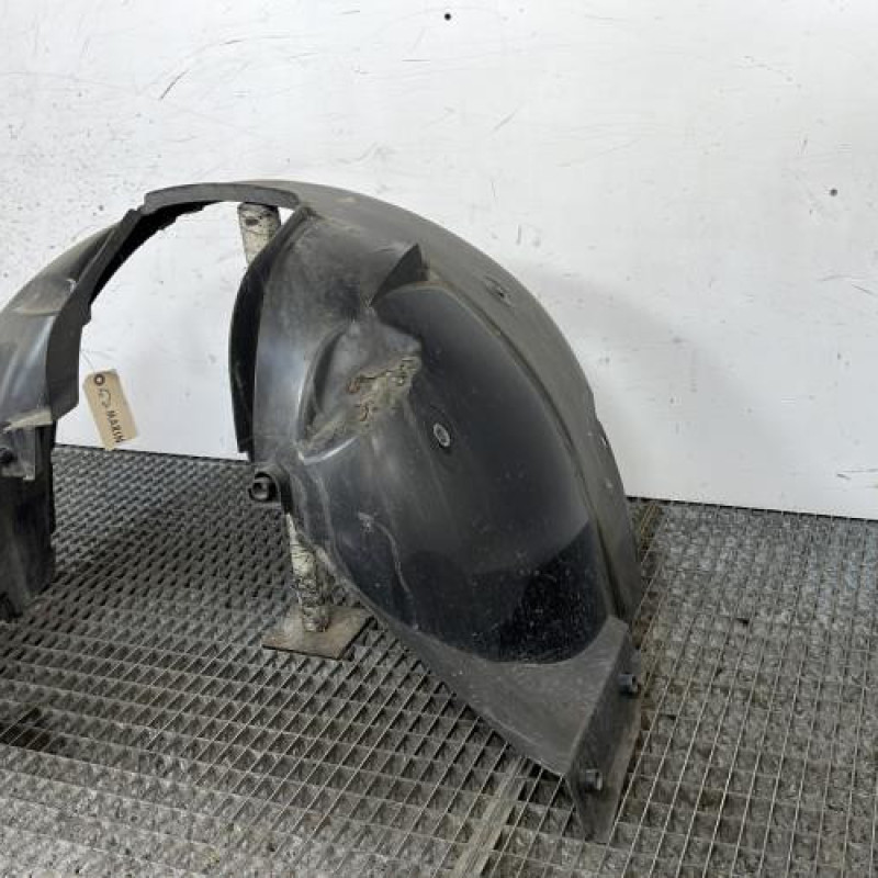 Pare boue avant droit DACIA SANDERO 1 Photo n°4