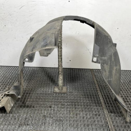 Pare boue avant droit DACIA SANDERO 2 Photo n°1