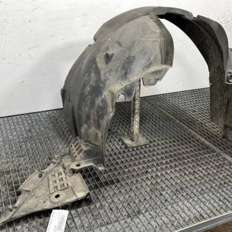 Pare boue avant droit DACIA SANDERO 2